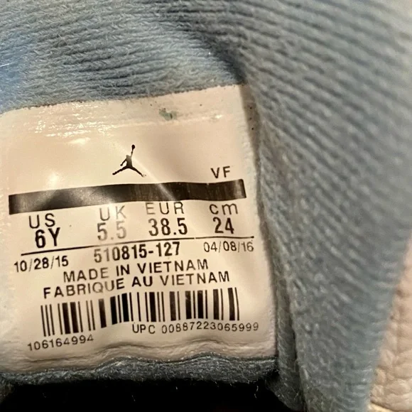 Jordan 12 retro University (NC) Blue - Picture 9 of 11